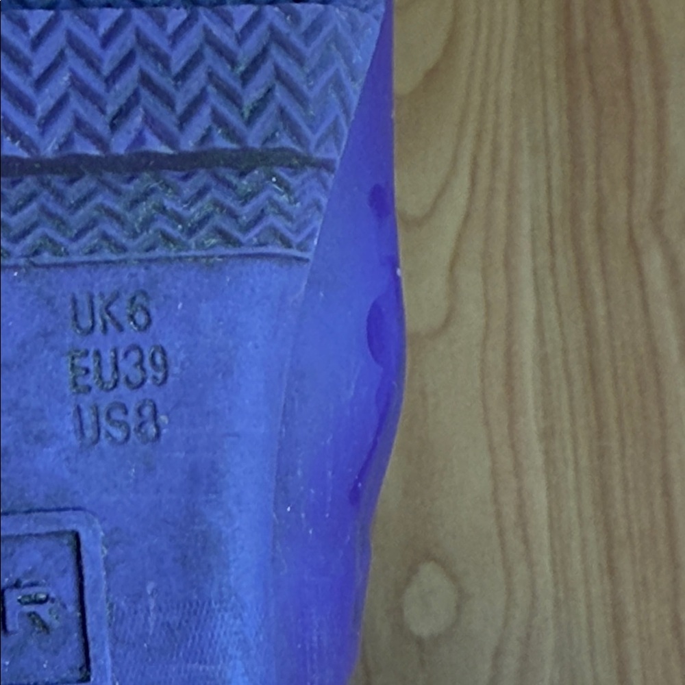 Hunter Women's Vibrant Purple Rain Boots - Picture 7 of 7
